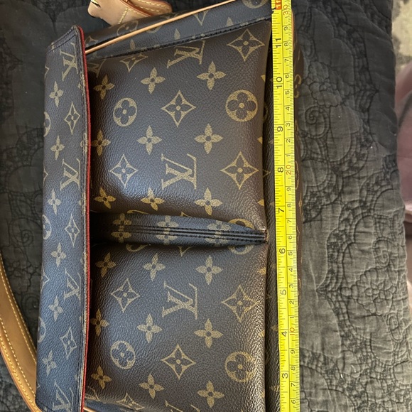 Louis Vuitton handbag - Picture 10 of 15